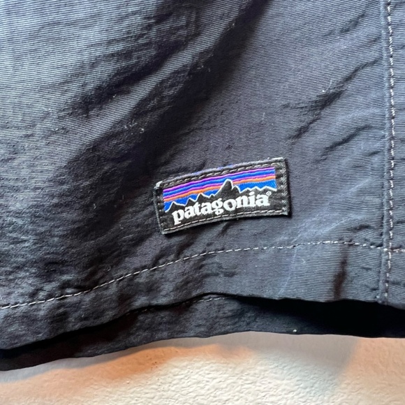 Patagonia 5" Shorts Black Pull On Nylon Unlined Drawstring Outdoor Womens Medium - Picture 4 of 11